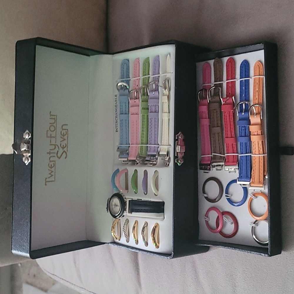 Twenty-Four Seven Watch Set